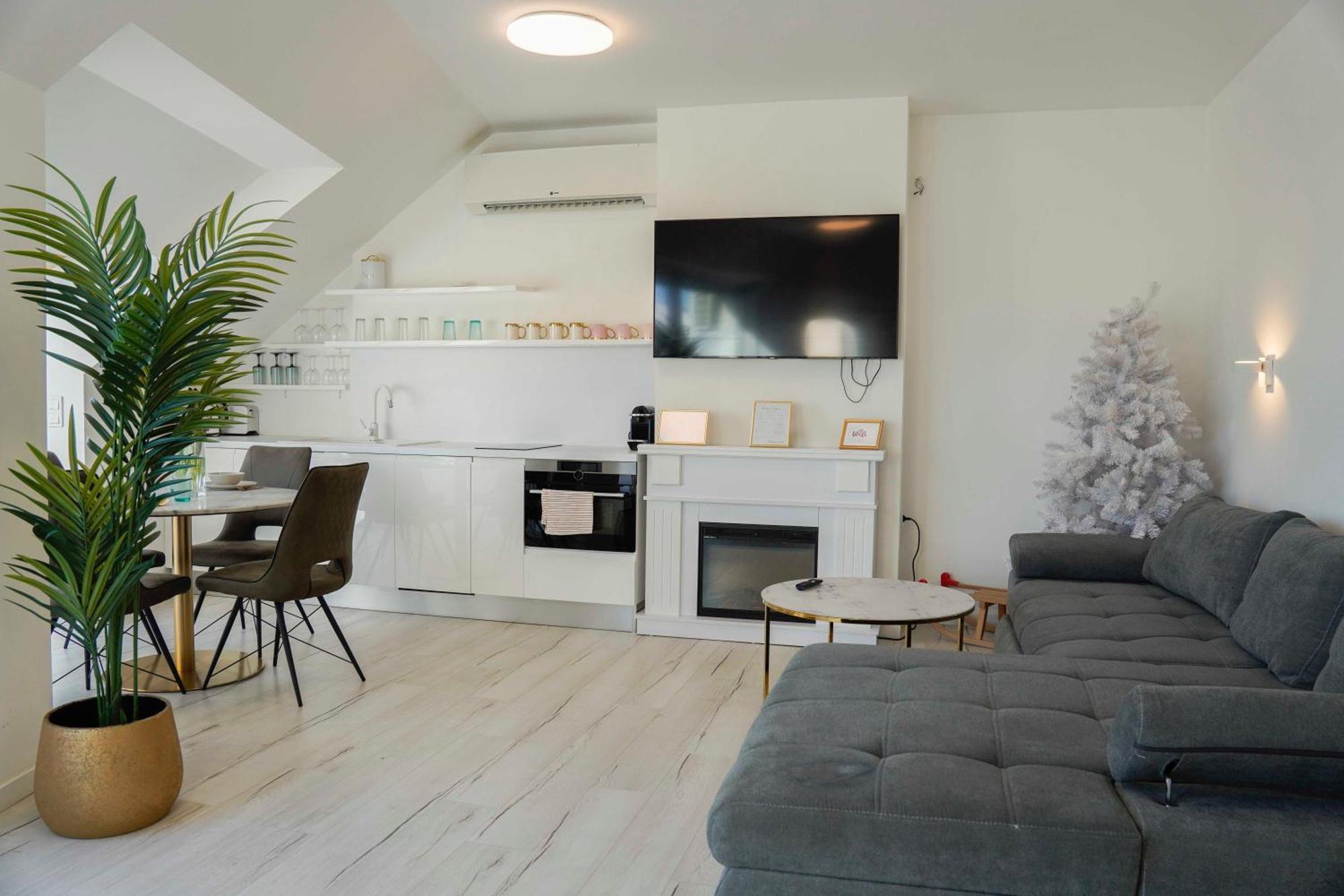 Elisabeth Residence White With Parking — Photos 3